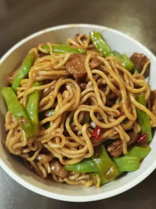 家常豆角焖面的做法