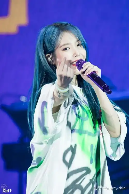 如何评价iu新专辑《love poem》? - 知乎