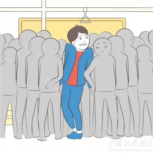 每个挤地铁的人,都是藏在民间的武林高手