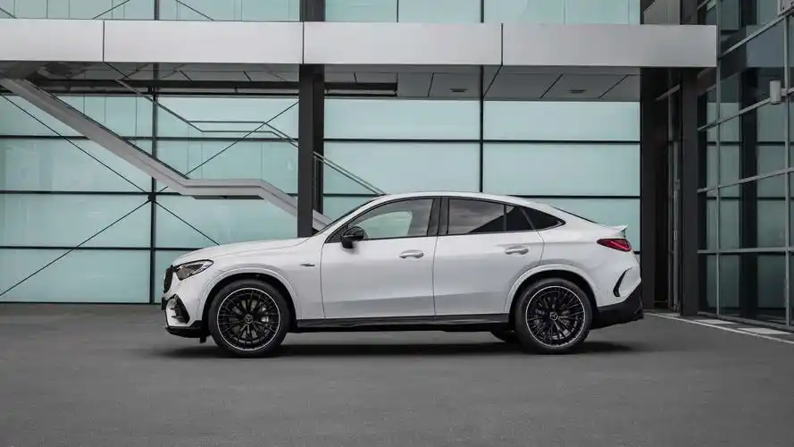 全新梅赛德斯-amg glc 43 coupe及glc 63 s e perfo