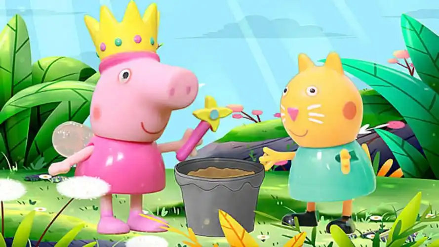 坚持才会成功!小猫坎迪坚持打理花盆,最终收获了魔法棒