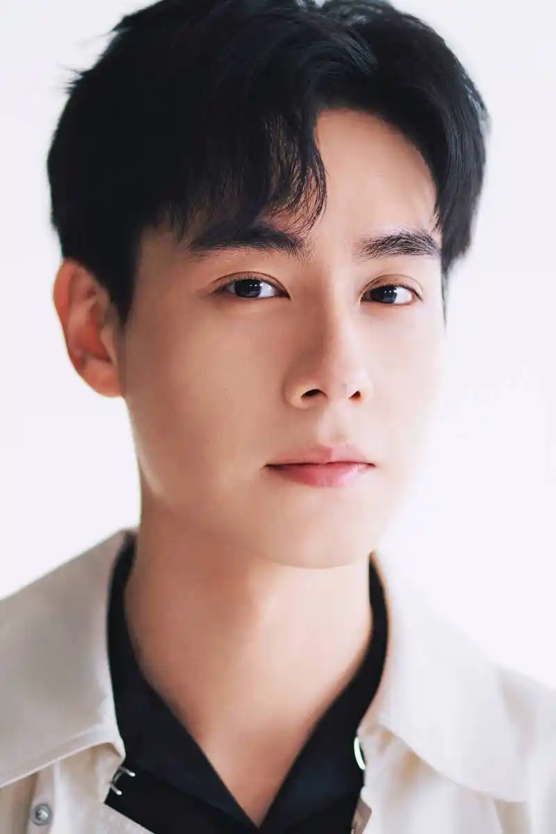 胡一天生日当天发长文谈三十年的成长,"爱自己,爱他人"的能力_经历