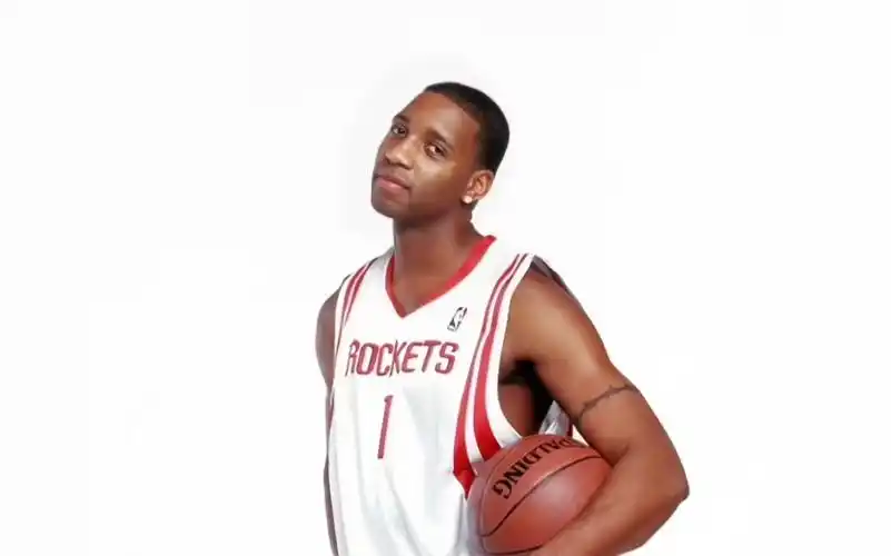 nba老照片"2004年麦迪加盟火箭队的一组定妆照"