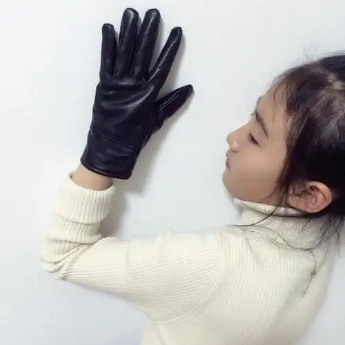 手套儿童真皮冬季玩雪少年学生加绒厚保暖男手套