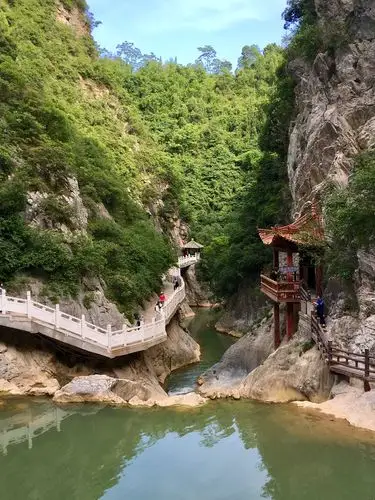 甘肃陇南西峡颂景区