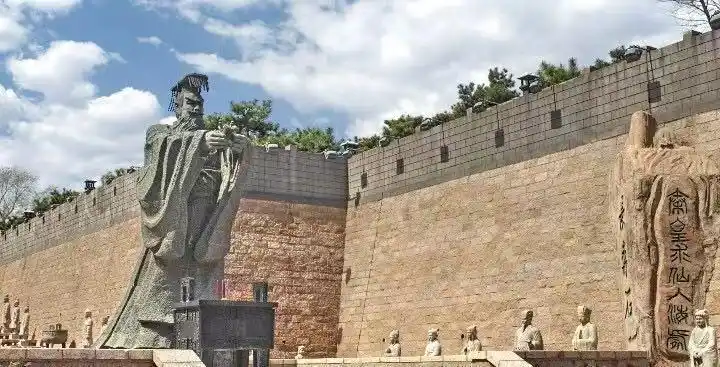 七绝醉倒山河52秦皇岛秦行宫遗址