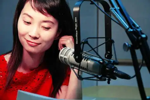 > 播音创作