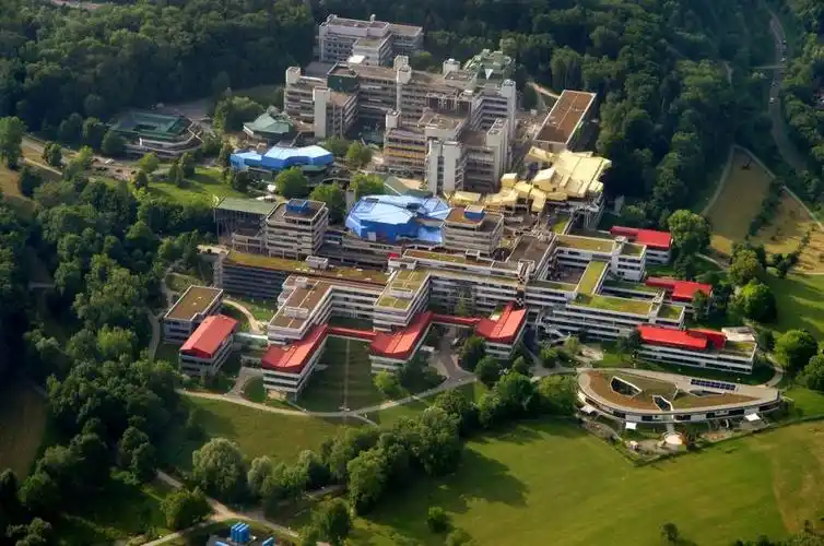 康斯坦茨大学(universitt konstanz)