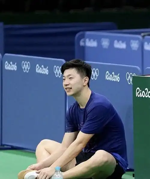 马龙身材真的可以(再更新3 组外鹅私信)