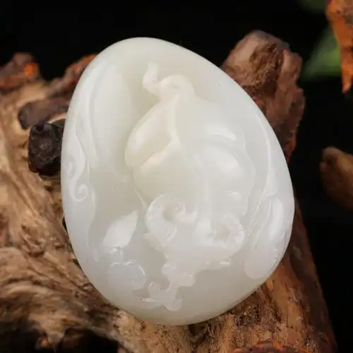 【来牛见涨】和田玉挂件51.51g省级玉雕大师徐鑫作品ty1054