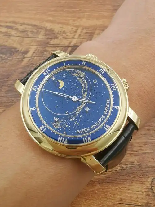 最美星空腕表一张表盘就值100万