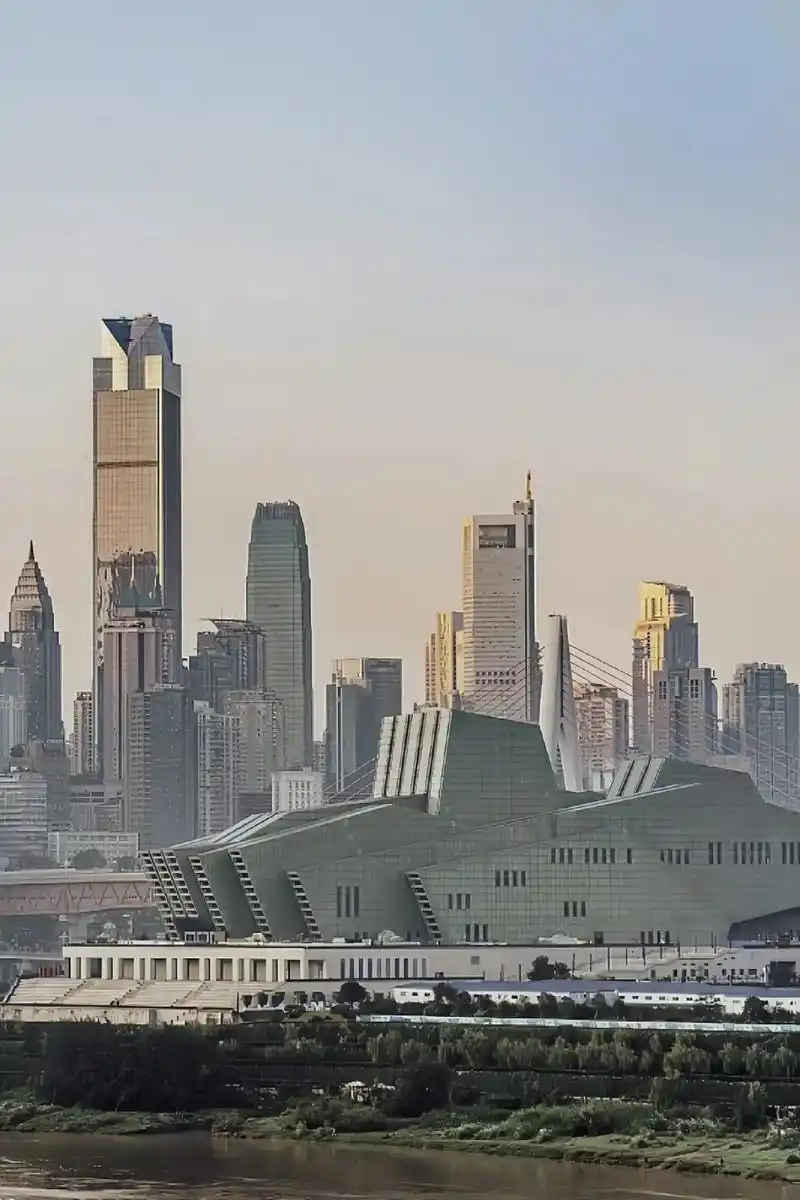 重庆初醒:梦幻美景等待你来发现