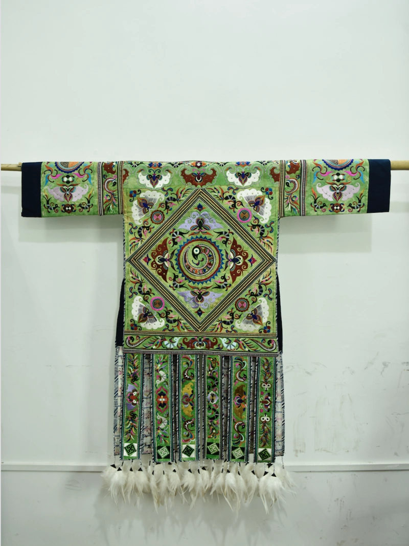 贵州丹寨苗族百鸟衣 非遗代表性项目名称:贵州省苗族服饰制作技艺