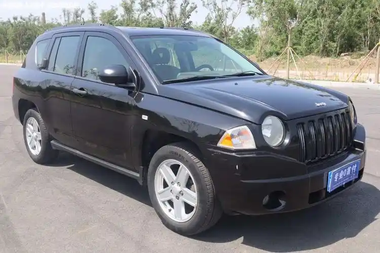 09年指南者进口自动24首付5000开走精品车况