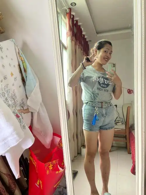 仍然是113斤感觉自己像只大猩猩好壮的感