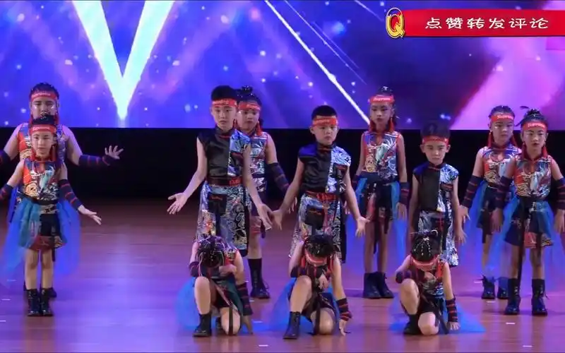 幼儿园大班舞蹈《骁 孤勇者》,课前律动舞蹈,好看节奏感强