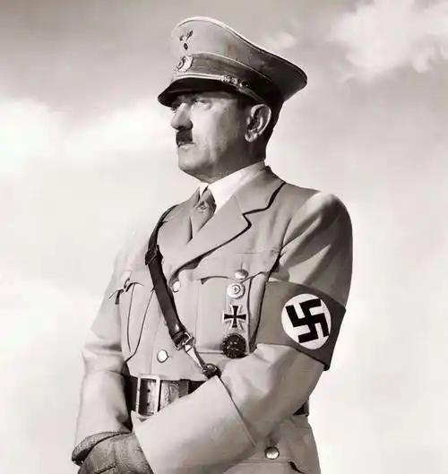 希特勒3句最霸气的话,让纳粹德军热血沸腾,有一句成创业座右铭_敌人