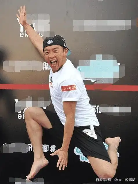 郑恺开了全上海"最大的"夜店,豪车扎堆捧场!