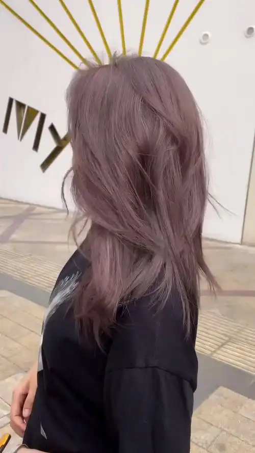 又美又好看香芋奶茶色!后期脱色后是一个奶茶灰色