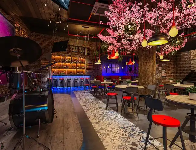 工装|樱花树下的邂逅-音乐餐吧—餐饮