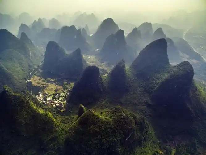 桂林美哭了的喀斯特地貌