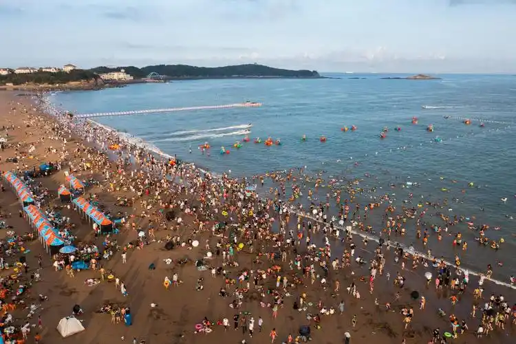 浙江舟山:夏季海滨游持续升温|朱家尖_新浪新闻