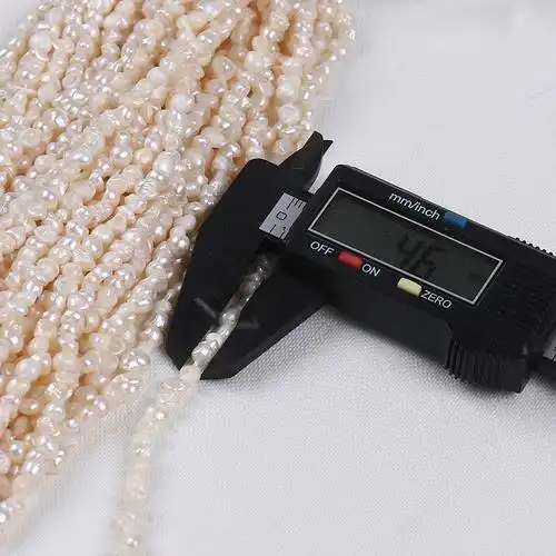 批发淡水养殖4-5毫米白色巴洛克式珍珠股