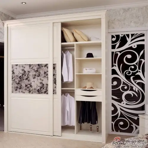 合生雅居简欧衣柜