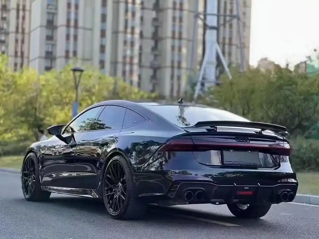 奥迪a7黑武士来袭,颜值与性能并存! 改装还得是a7,帅!