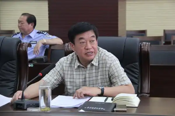 横山县委召开全面深化改革领导小组第六次会议