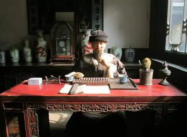 古代所称的帐房先生,类似现在的会计与财务人员,主要负责记账与管理所