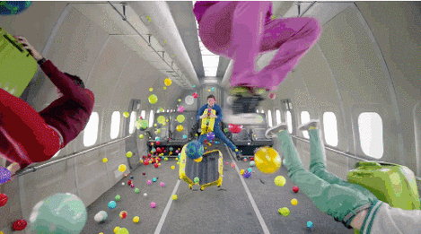 一夜2千万点击ok02go又放屌炸天的飞机零重力大招