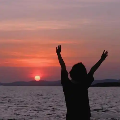 好看的女生背影头像之短发女孩,我来兑现承诺啦