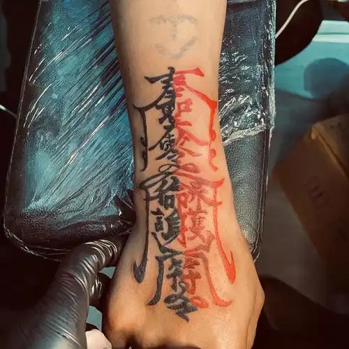 鬼符每个纹身都有特点 它也不_纹身吧社区 - 纹身大咖