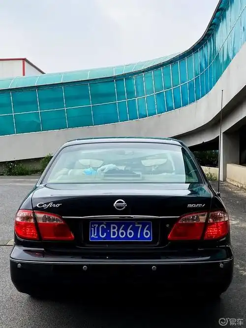 每日一帖#很经典的老车日产风度,当年也是价格不菲,舒适度很高,动力