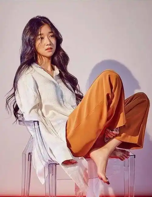 和exo合作出海报,与权志龙拍mv,粉丝们有多羡慕徐睿知_金秀贤_网友