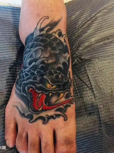 招财蛇_纹身图案手稿图片_twtattooht的纹身作品集