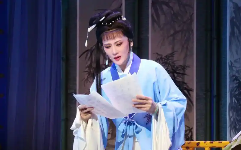 越剧《红楼梦》单仰萍