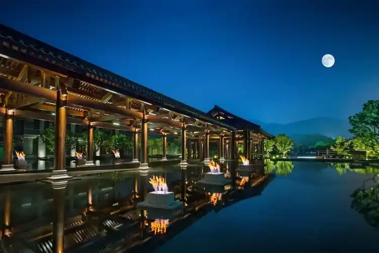 云浮新兴禅泉度假酒店2天1晚套餐自助早餐无限纯天然硫磺温泉鱼疗3d