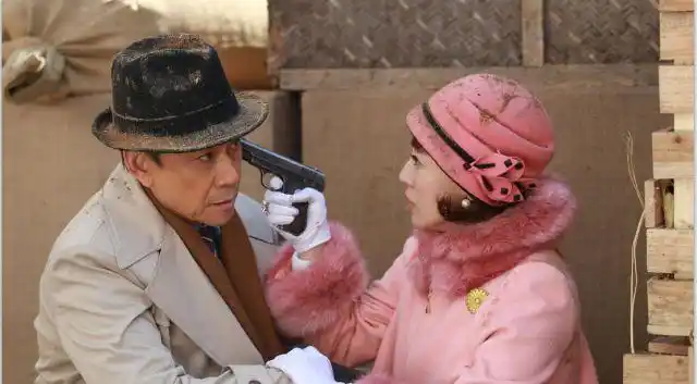 王学圻版中国"007"强势来袭! ——《铁血枪神》武汉二套今晚开播