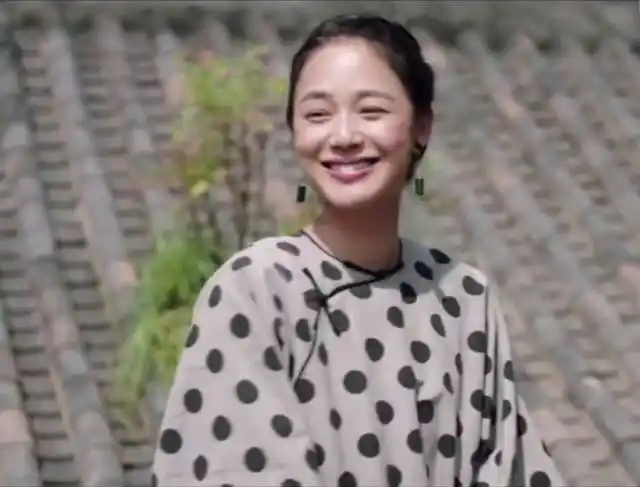 周韵到底在邪不压正中换了几套衣服