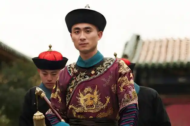 说来都是辛酸泪因为太监不喜欢清朝改了两句祝福语和一道菜名