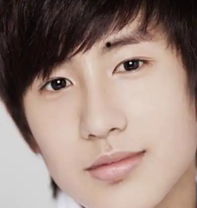 男人眉毛有痣代表什么