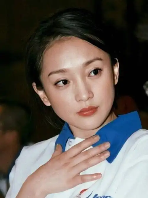 周迅早期素颜照