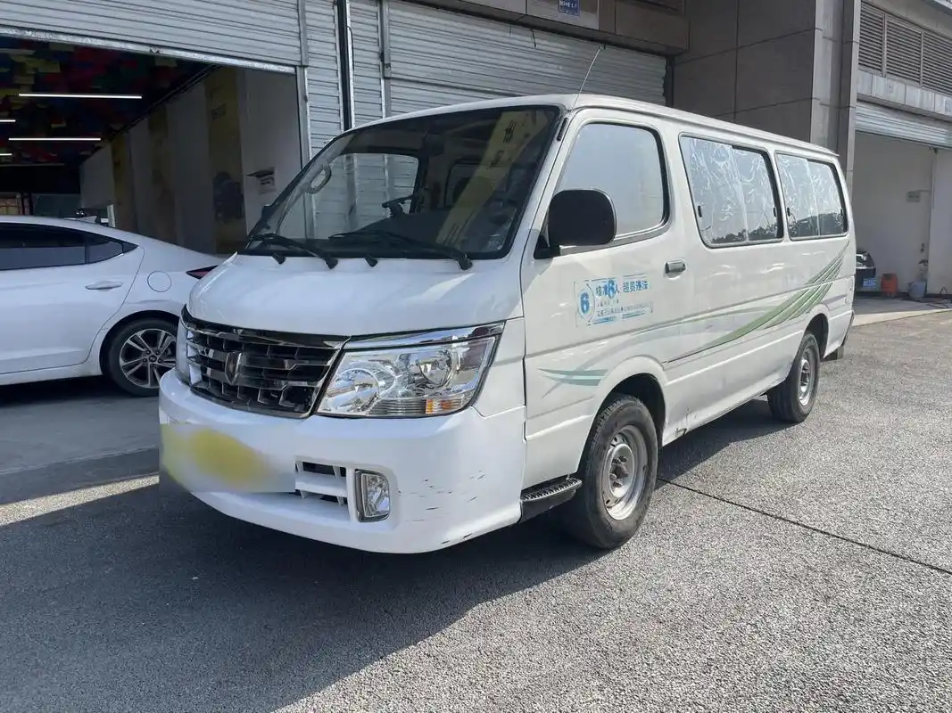 14年金杯海狮 平顶可下车库 2.