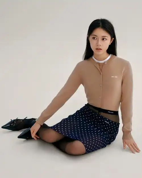 赵今麦出发巴黎时装周