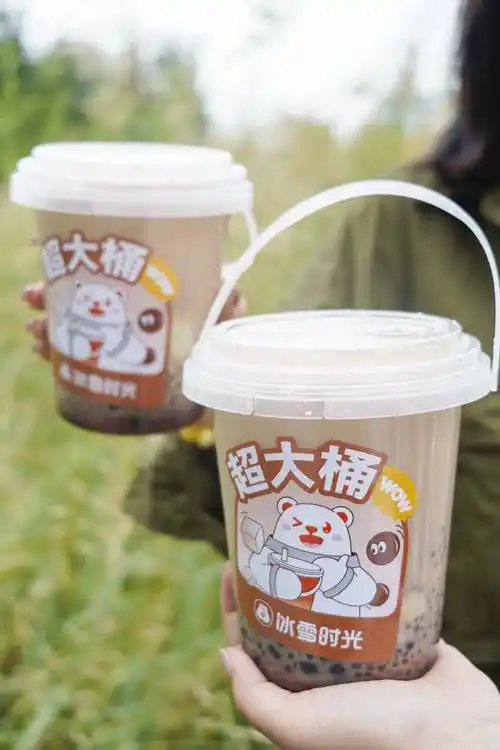 冰雪时光打造秋天独特味觉,暖心暖胃的红豆奶茶系列全新上市-中国经营