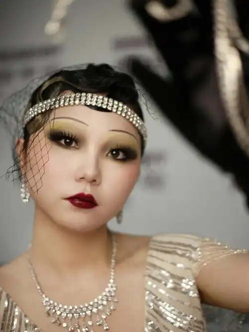 20年代复古妆容造型