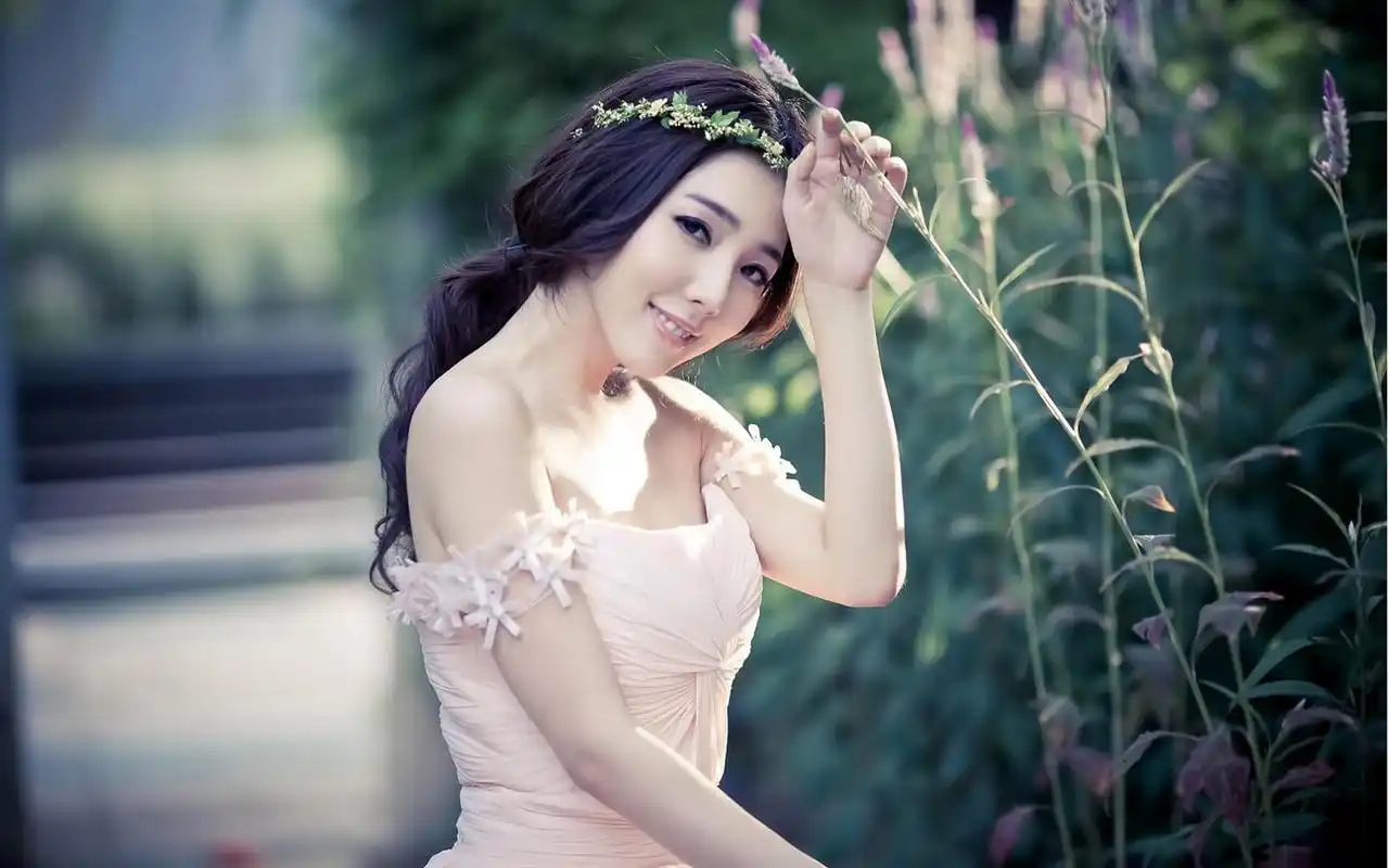 唯美图片女生侧脸高清电脑桌面壁纸