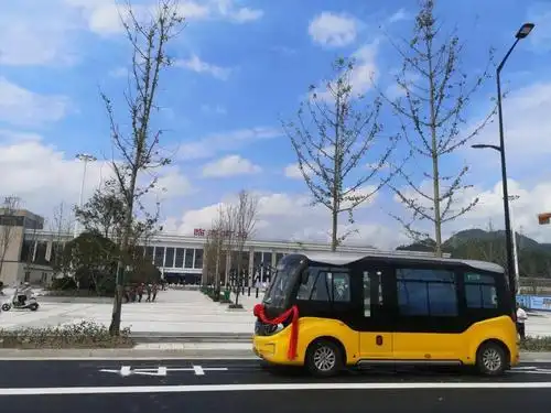 注意今起临海南站公交专线开通了